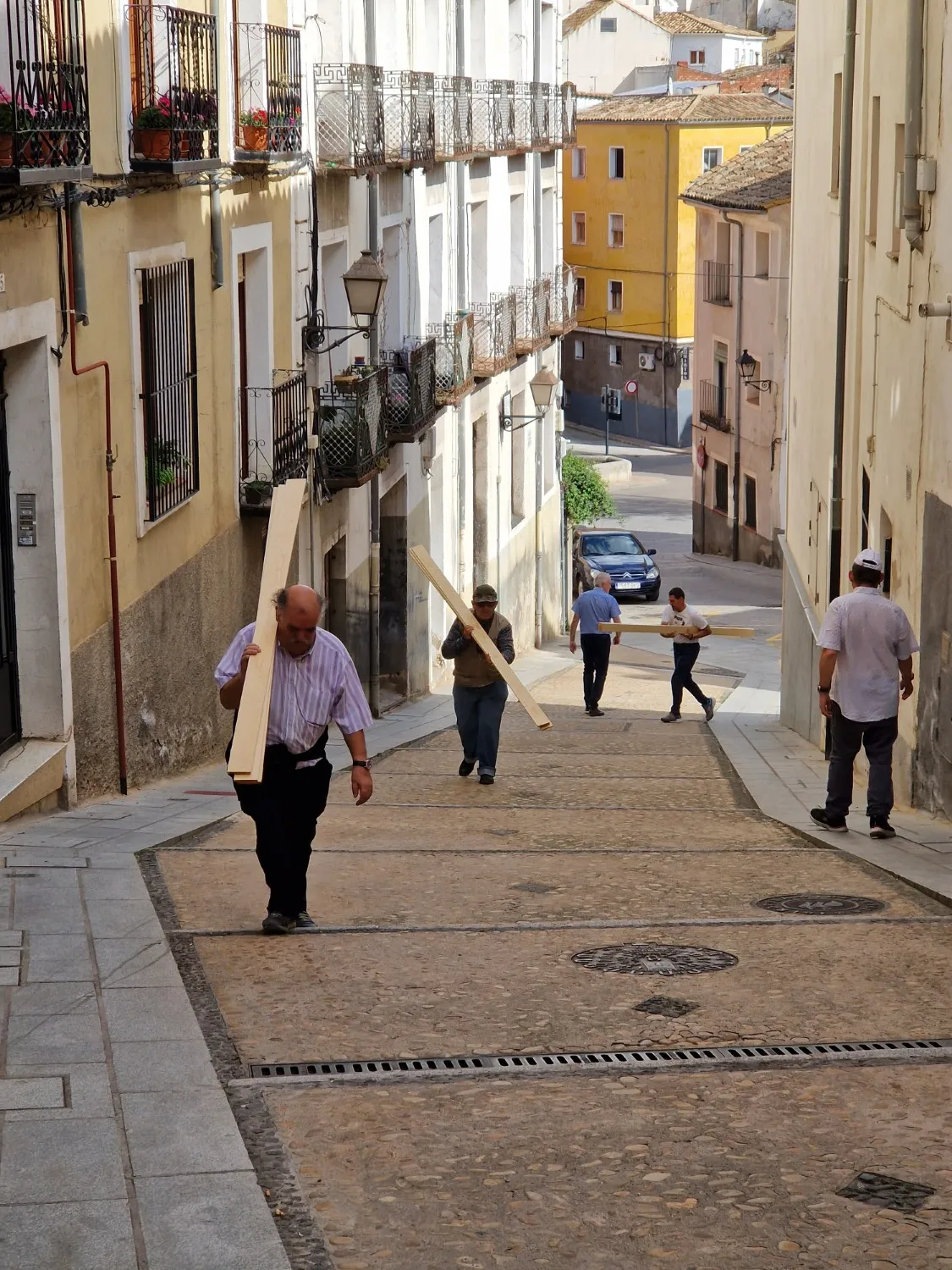 Letras gigantes "UFIL CUENCA"